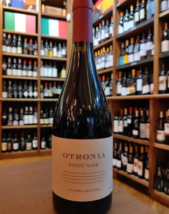 Otronia-pinotnoir